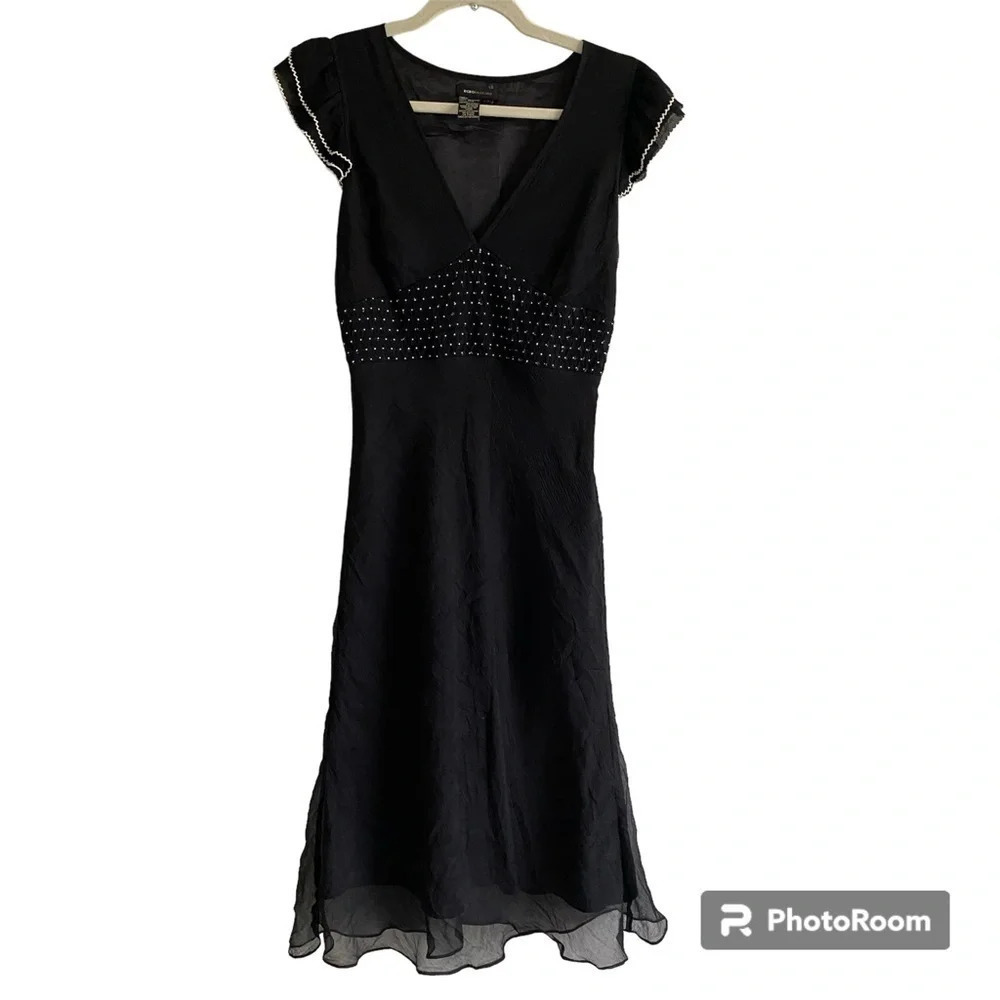 100% Silk  BCBGMAXAZRIA Black V-Neck Flowy Midi Dress Size 2